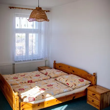 Hotel Na Zavisti Kozojedy (Prague-East)
