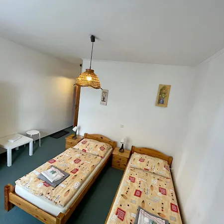 Hotel Na Zavisti Kozojedy